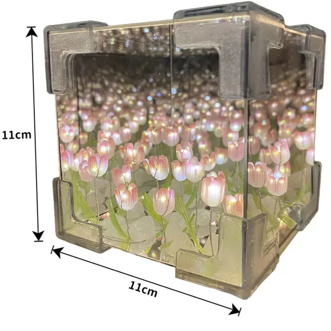 Lámpara de tulipanes en Conchita /Nuve /Cubo